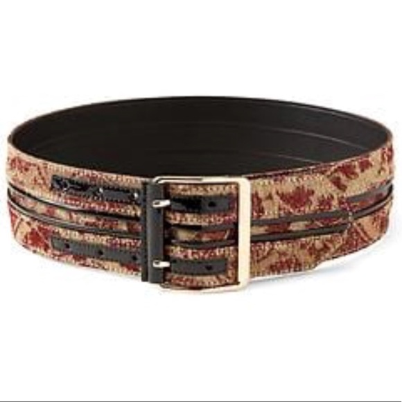 Banana Republic Accessories - Banana Republic Olivia Palermo wide brocade belt